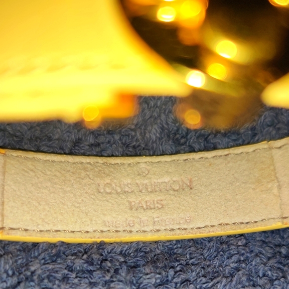 AuthentucLouis Vuitton Adjustable Good Luck Monogram Flower Leather Bracelet EUC - Picture 4 of 6